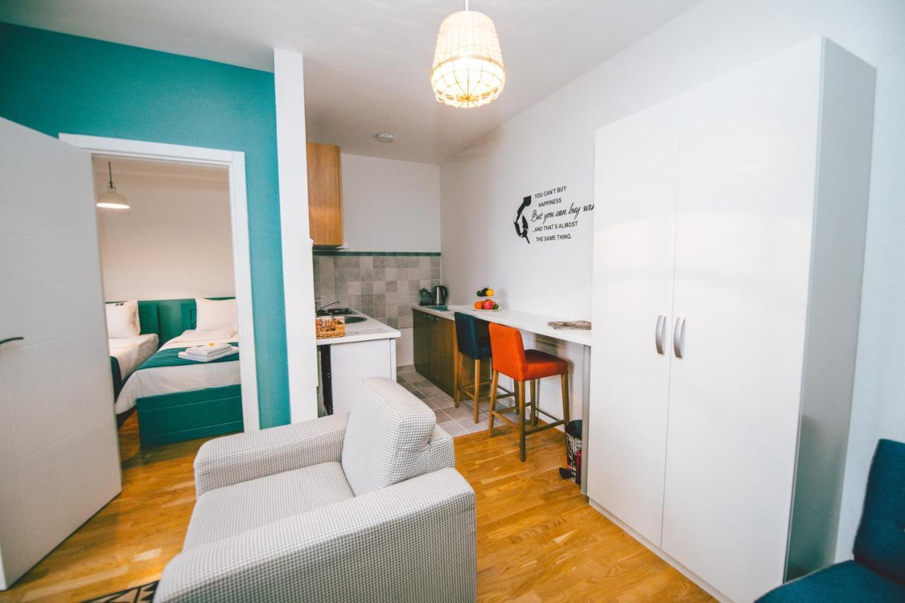 Apartment Lola Almost Belgrade